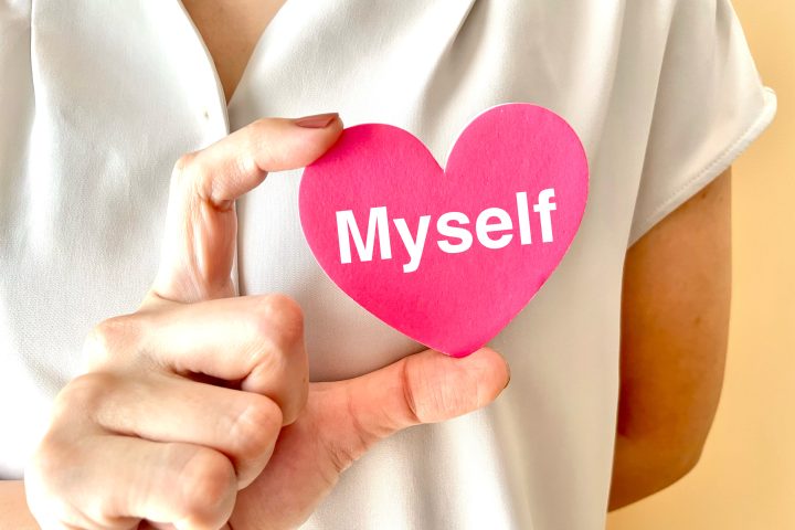 自己肯定感を高めるには？低いことで起きる影響や高める方法について