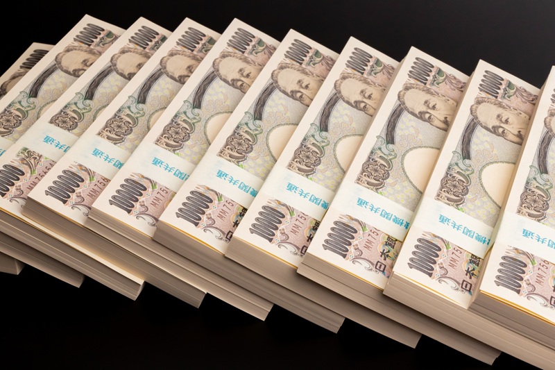 世帯年収1,000万円の生活レベルとは？年収割合やライフスタイル別の生活シミュレーションを紹介
